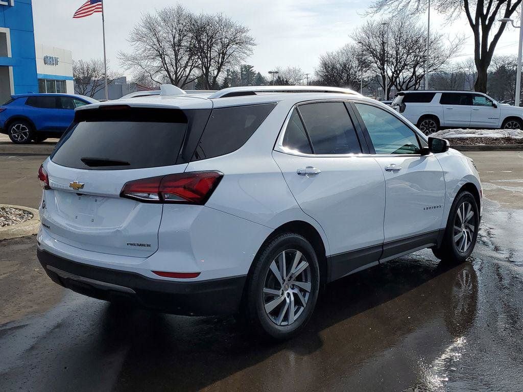Used 2022 Chevrolet Equinox Premier image 3
