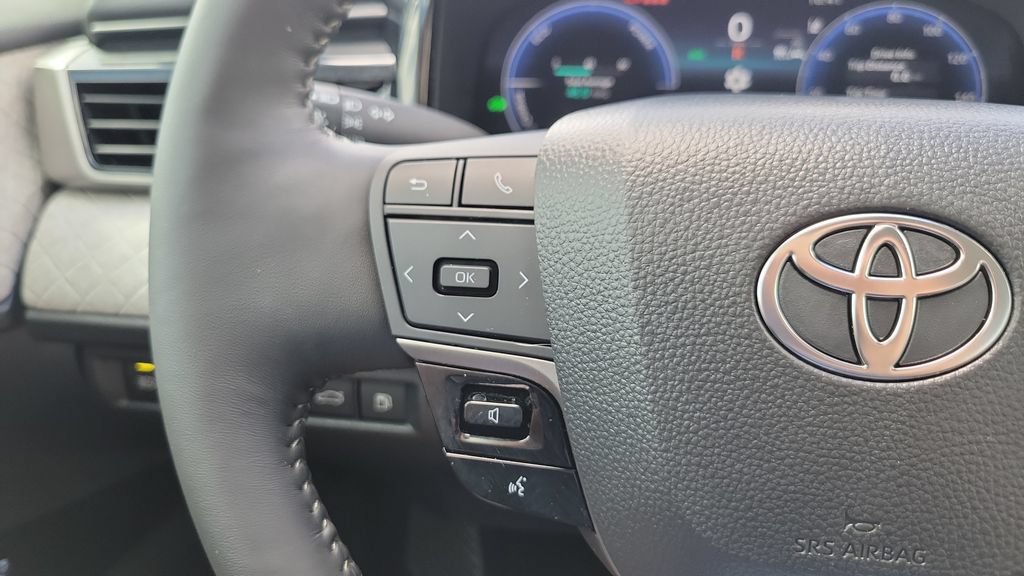 Used 2026 Toyota Camry XLE FWD image 20