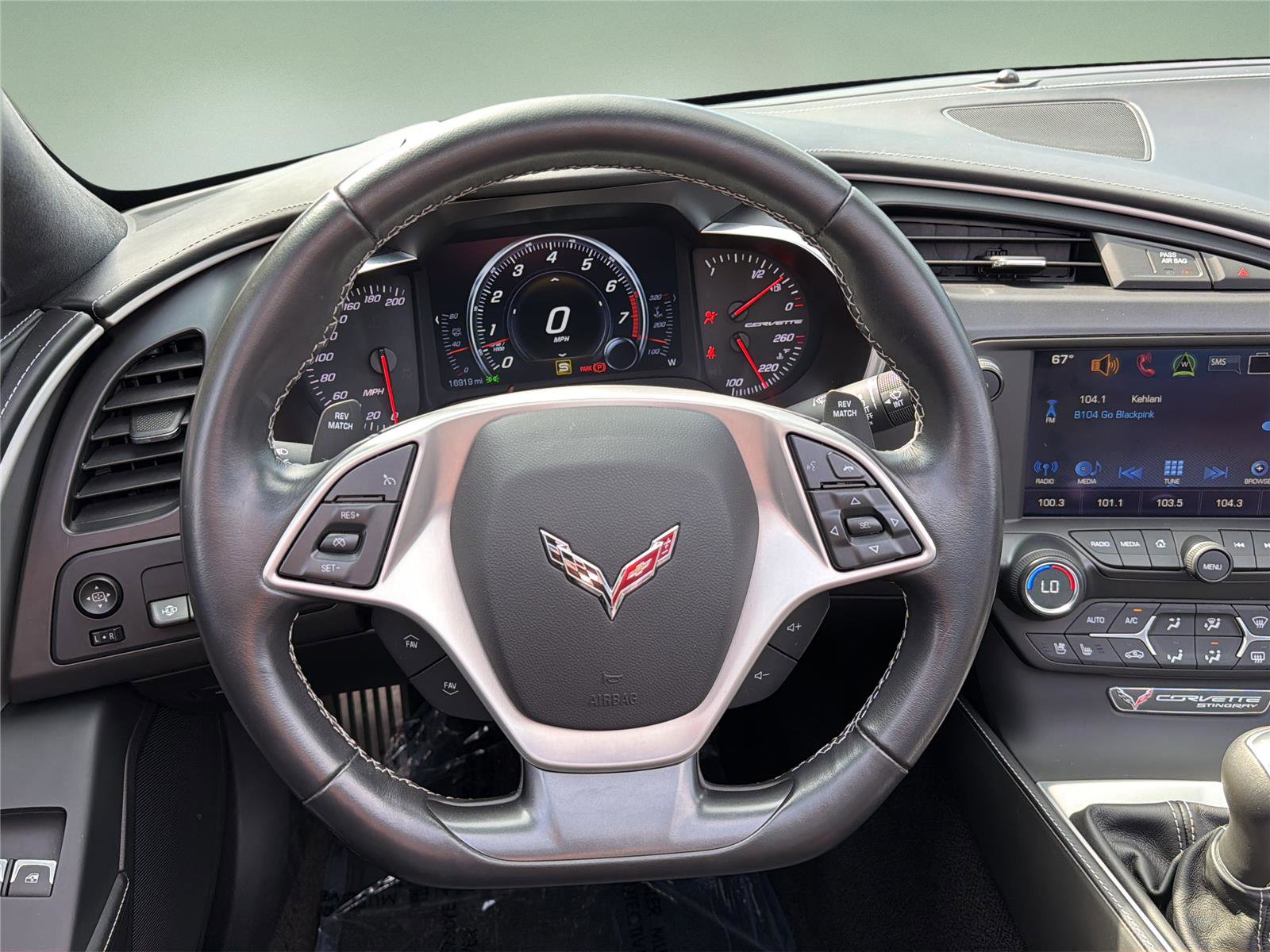 Used 2016 Chevrolet Corvette Stingray Coupe w/ 3LT Preferred Equipment Group RWD image 13
