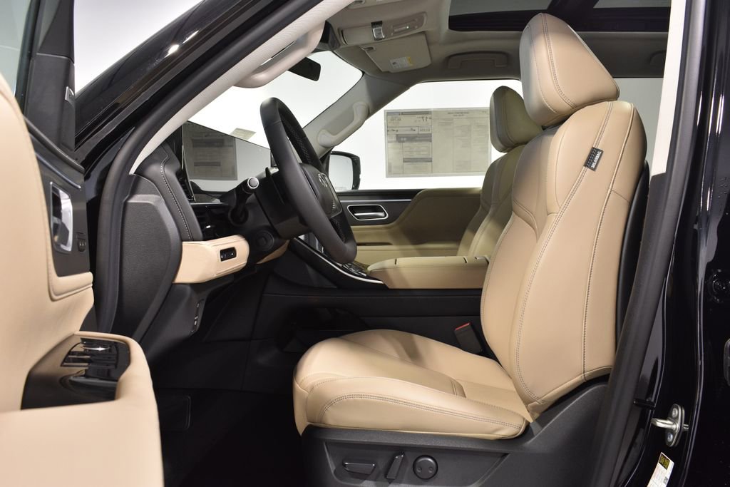 New 2026 INFINITI QX80 Pure w/ Cargo Package image 11