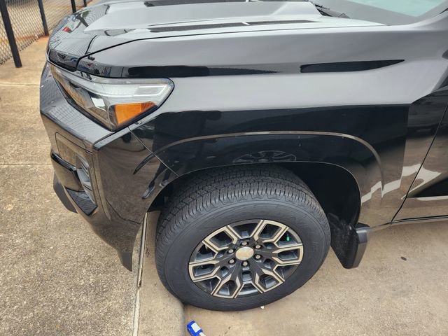 Used 2023 Chevrolet Colorado LT w/ LT Convenience Package III RWD image 7