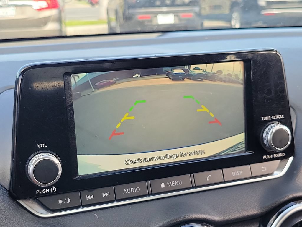 Used 2023 Nissan Sentra S FWD image 11