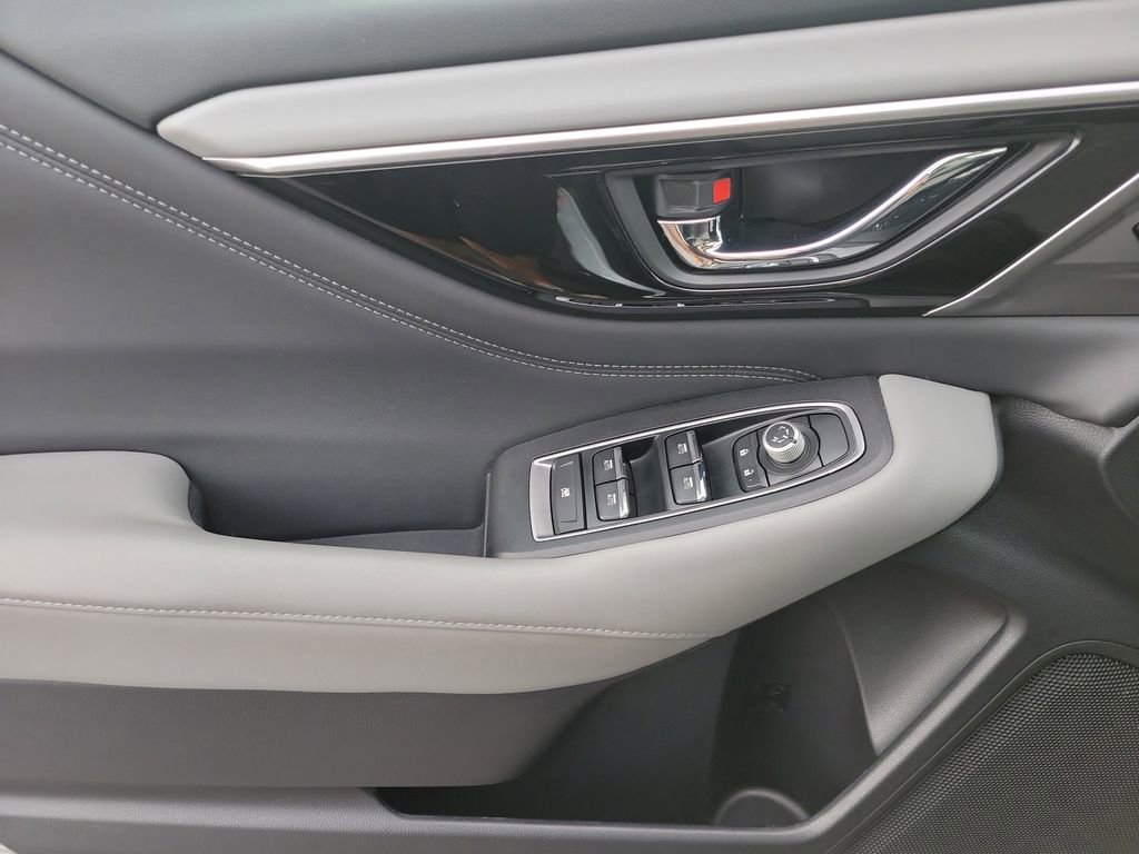 Used 2020 Subaru Outback Limited w/ Popular Package #2 image 16