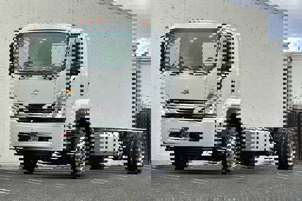 New 2024 Chevrolet Low Cab Forward 6500XD image 8