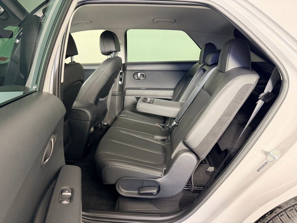Used 2025 Hyundai Ioniq 5 SEL image 35