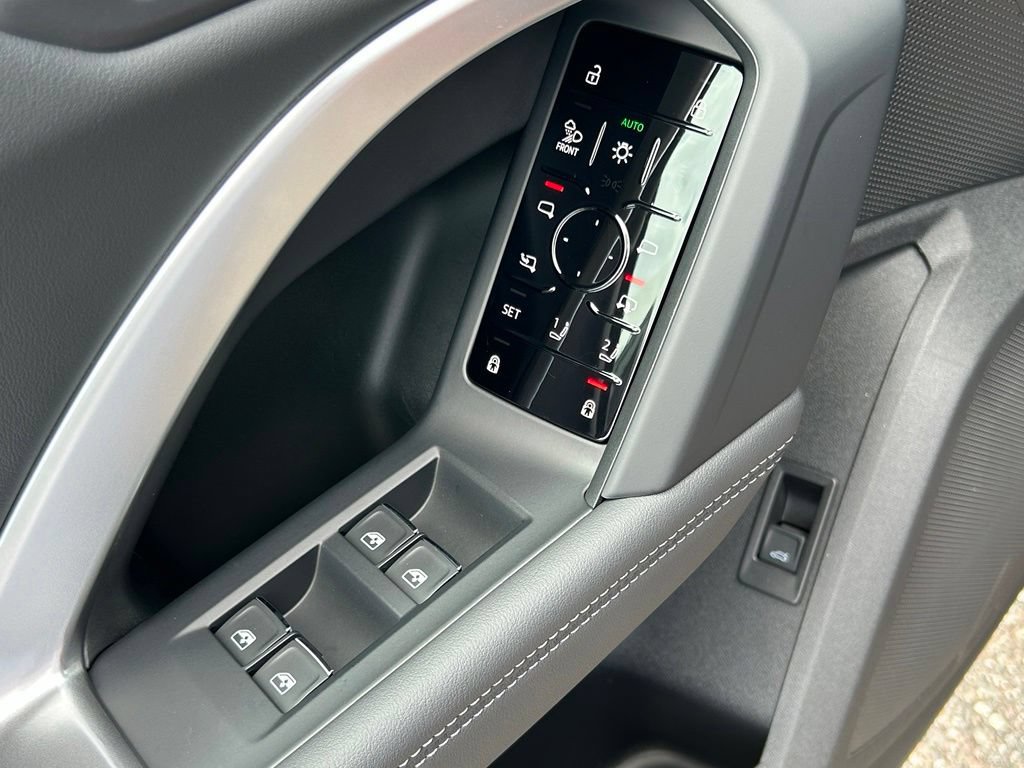 Certified 2025 Audi Q5 Prestige AWD/4WD image 19