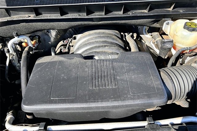 Used 2021 Chevrolet Tahoe Z71 w/ Z71 Off-Road Package image 32