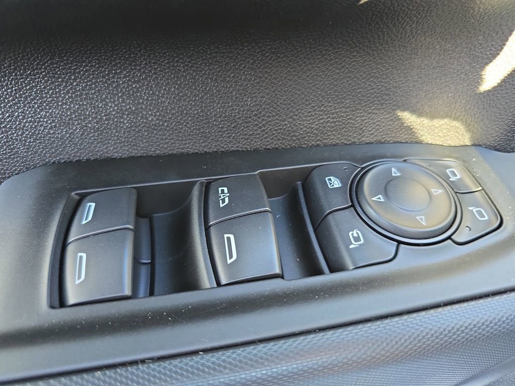 New 2026 Chevrolet Silverado 2500 Custom w/ Custom Value Package image 28