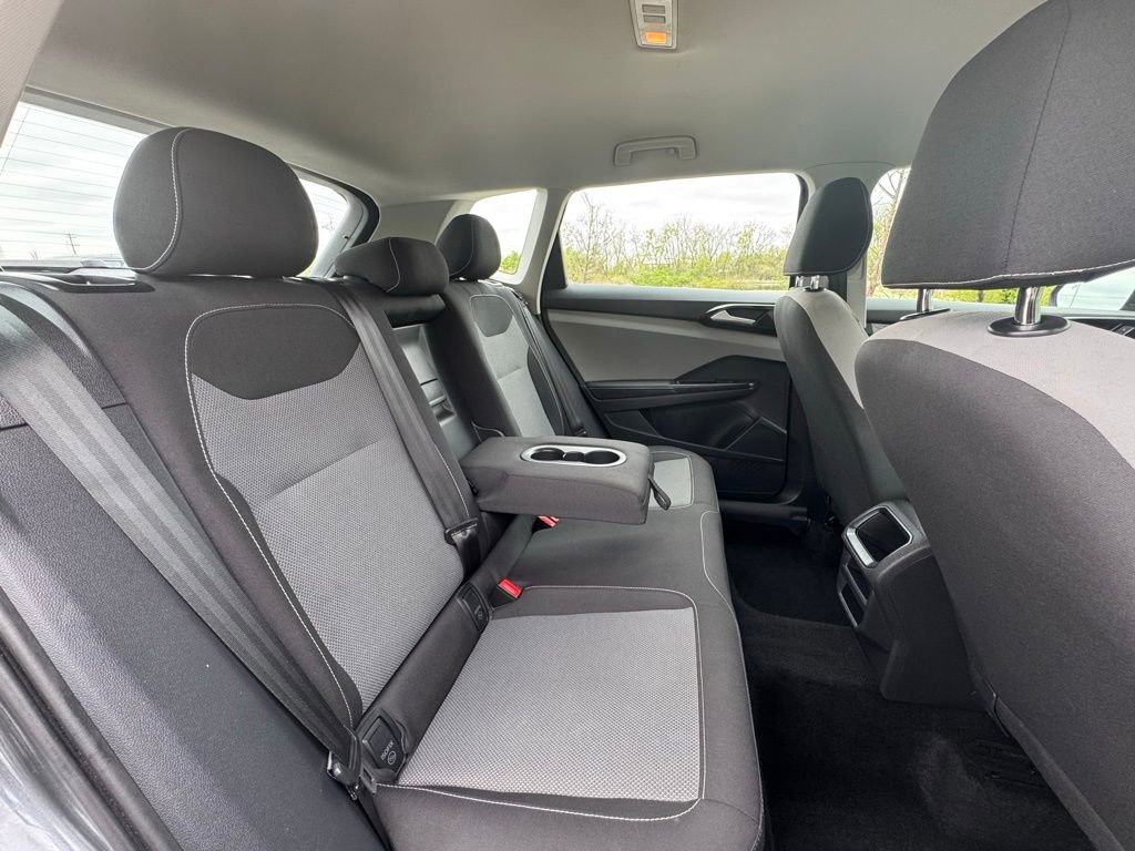 Used 2024 Volkswagen Taos S FWD image 20