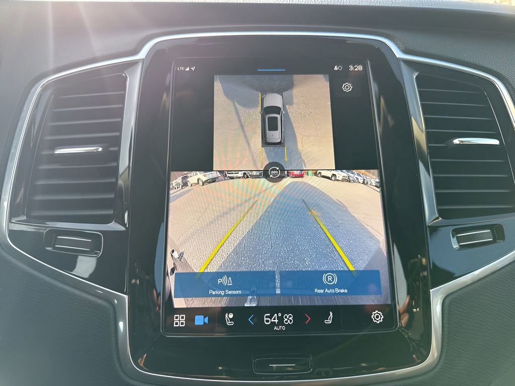 Used 2024 Volvo XC90 B6 Plus image 22