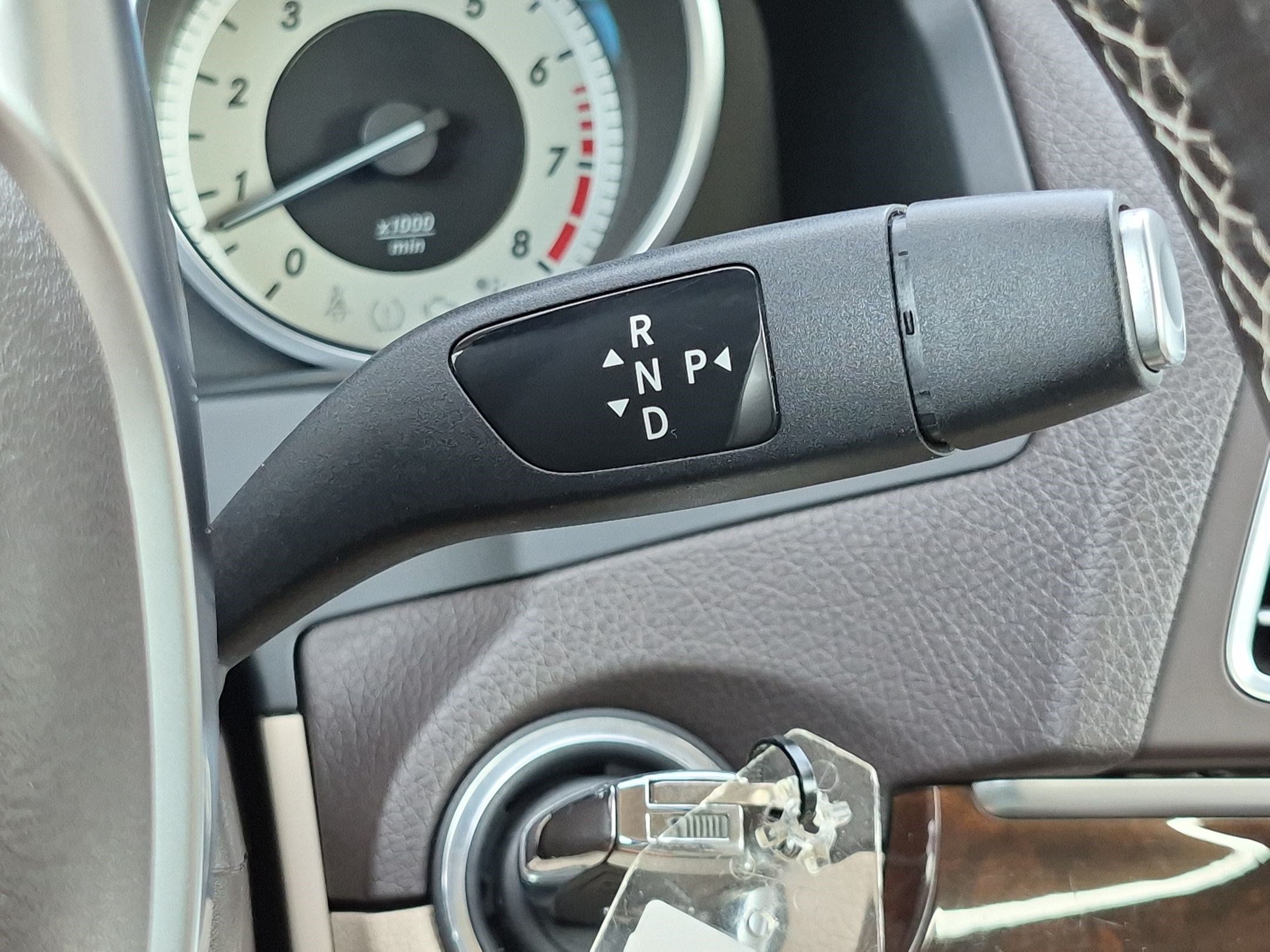 Certified 2015 Mercedes-Benz E 400 Cabriolet image 26