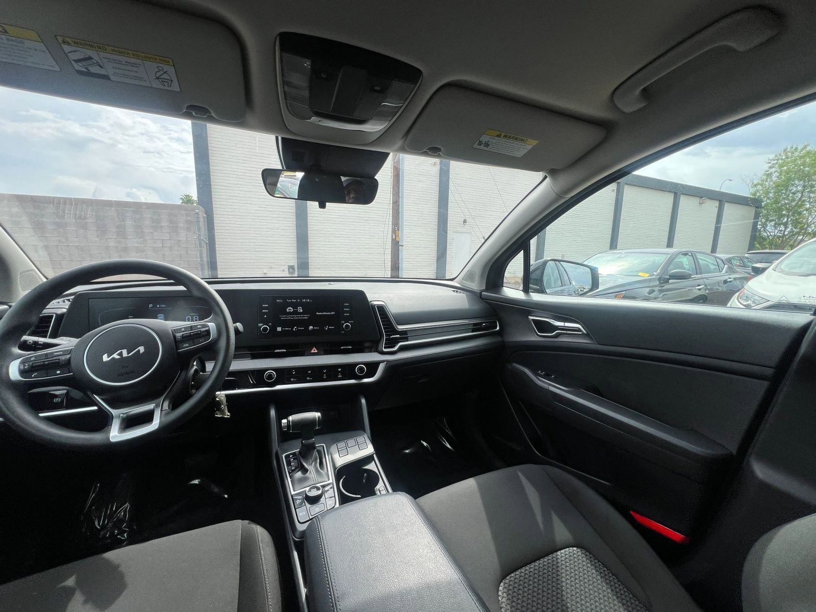 Used 2025 Kia Sportage LX FWD image 35