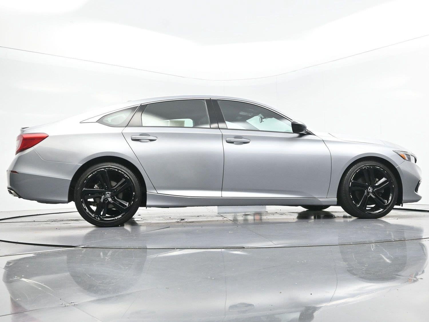 Used 2022 Honda Accord Sport image 48