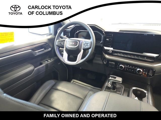 Used 2024 GMC Sierra 1500 SLT w/ SLT Premium Plus Package AWD/4WD image 17
