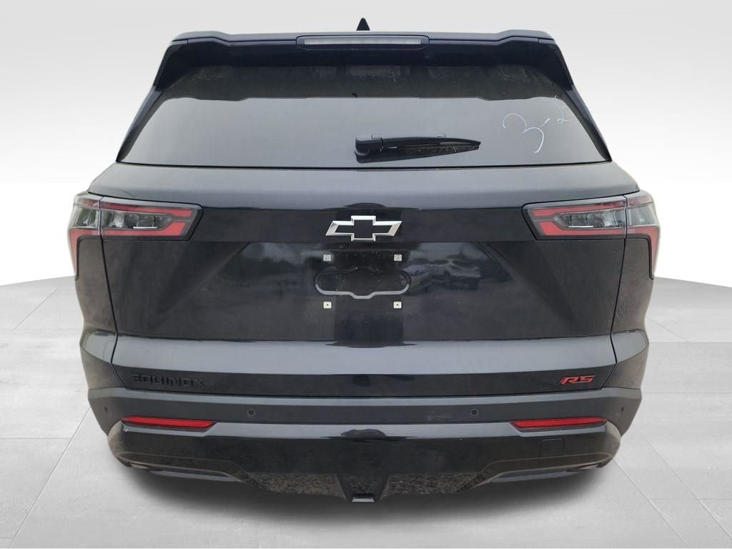 Used 2026 Chevrolet Equinox RS image 7