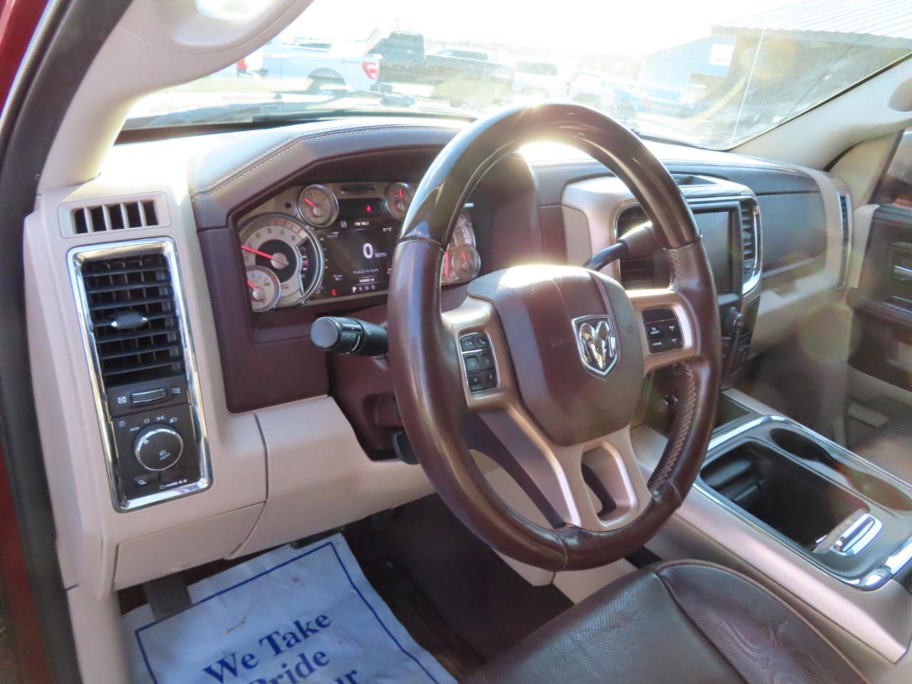 Used 2017 RAM 2500 Longhorn w/ Convenience Group image 32