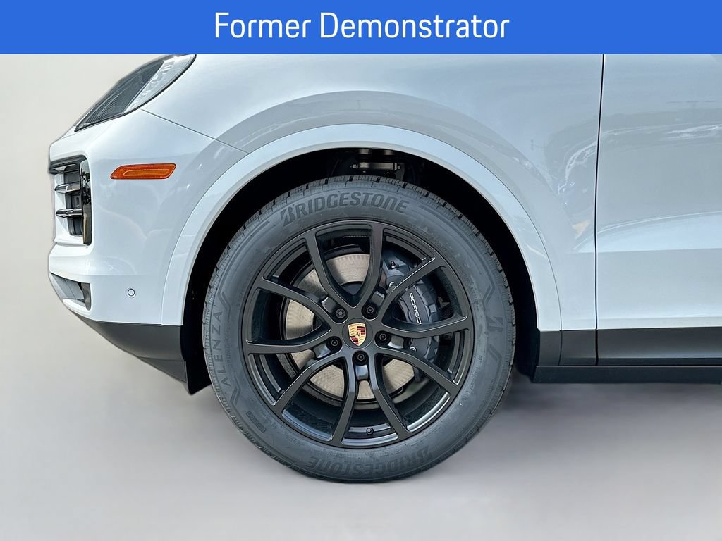 New 2026 Porsche Cayenne Coupe AWD/4WD image 33