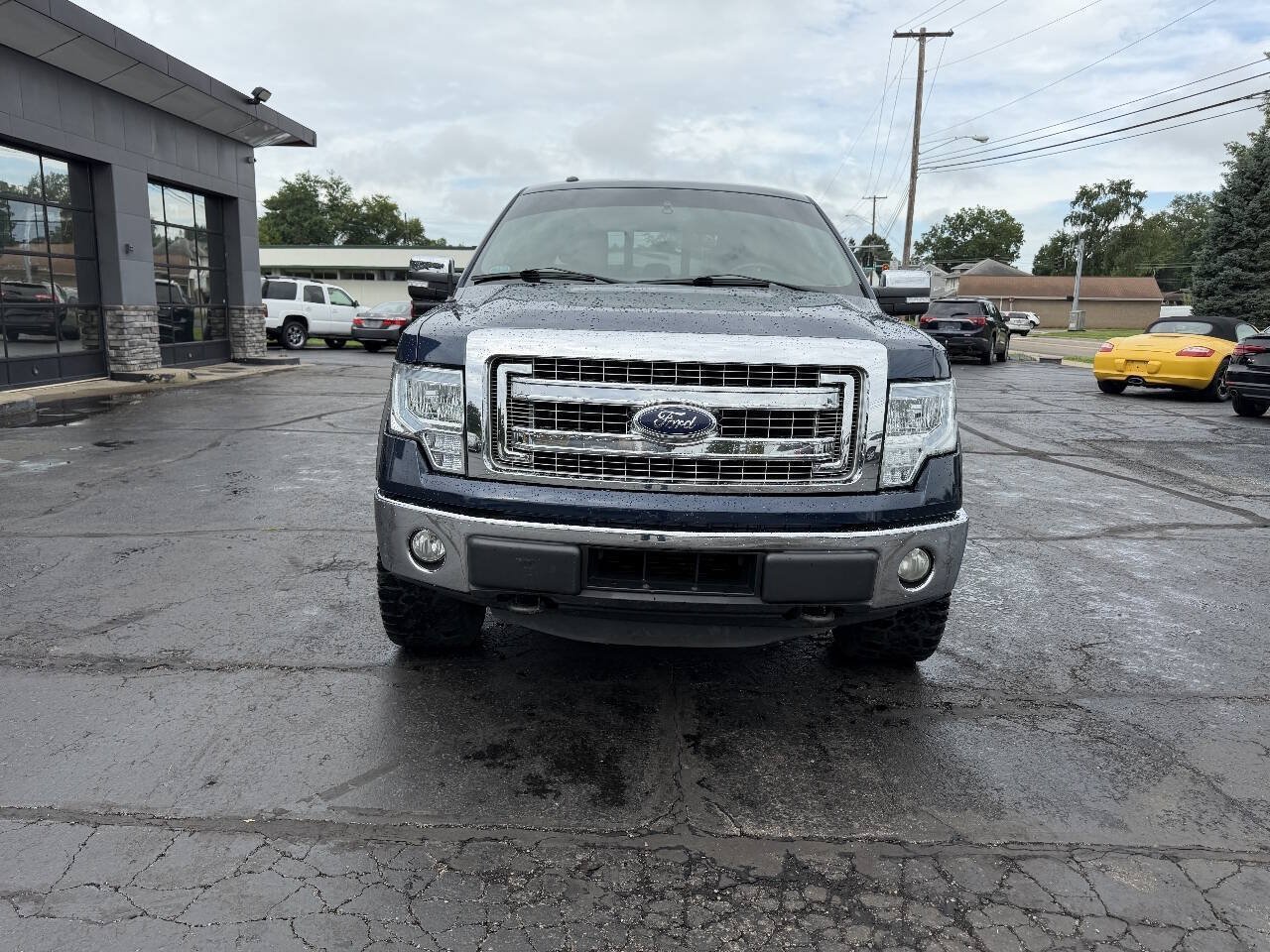 Used 2014 Ford F150 XLT w/ Equipment Group 302A Luxury AWD/4WD image 8
