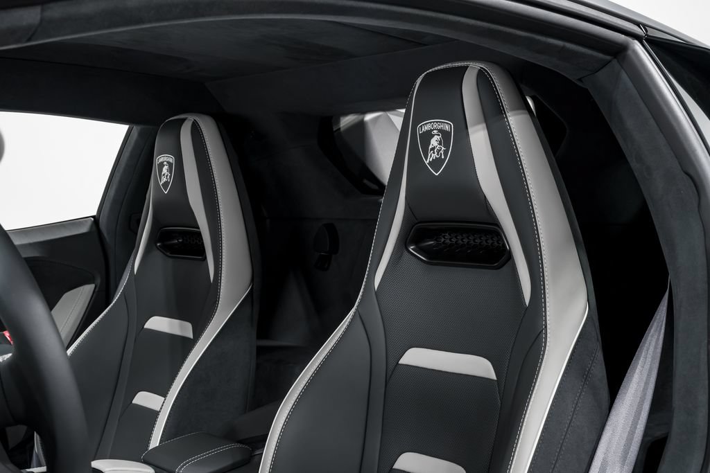 Used 2026 Lamborghini Temerario AWD/4WD image 21