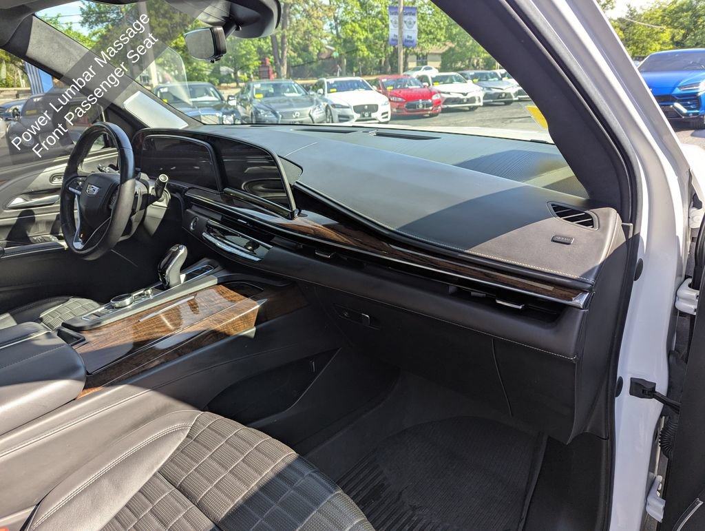 Used 2022 Cadillac Escalade ESV Sport Platinum AWD/4WD image 42