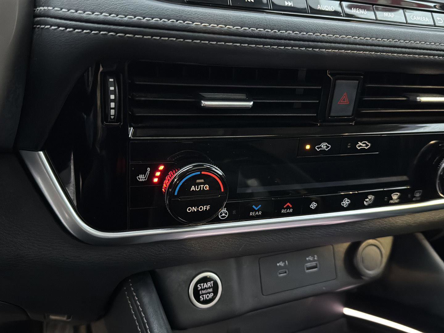 Used 2023 Nissan Rogue Platinum w/ Platinum Premium Package FWD image 24