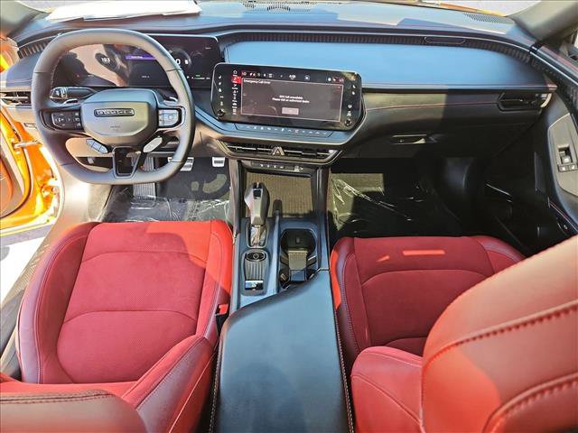 Used 2025 Dodge Charger Daytona Scat Pack w/ Track Pack AWD/4WD image 19