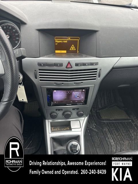 Used 2008 Saturn Astra XR w/ Premium Trim Package image 10