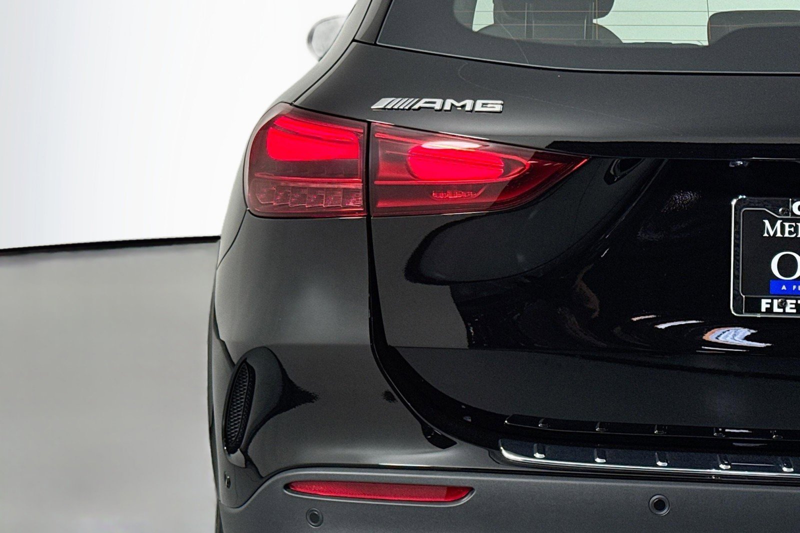 New 2026 Mercedes-Benz GLA 35 AMG 4MATIC image 14