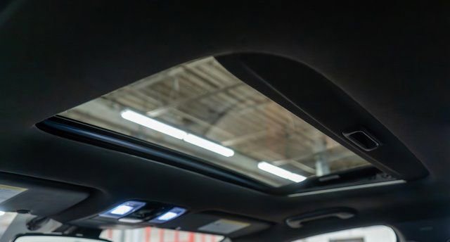 Used 2023 Kia Forte GT-Line w/ GT-Line Premium Package image 18