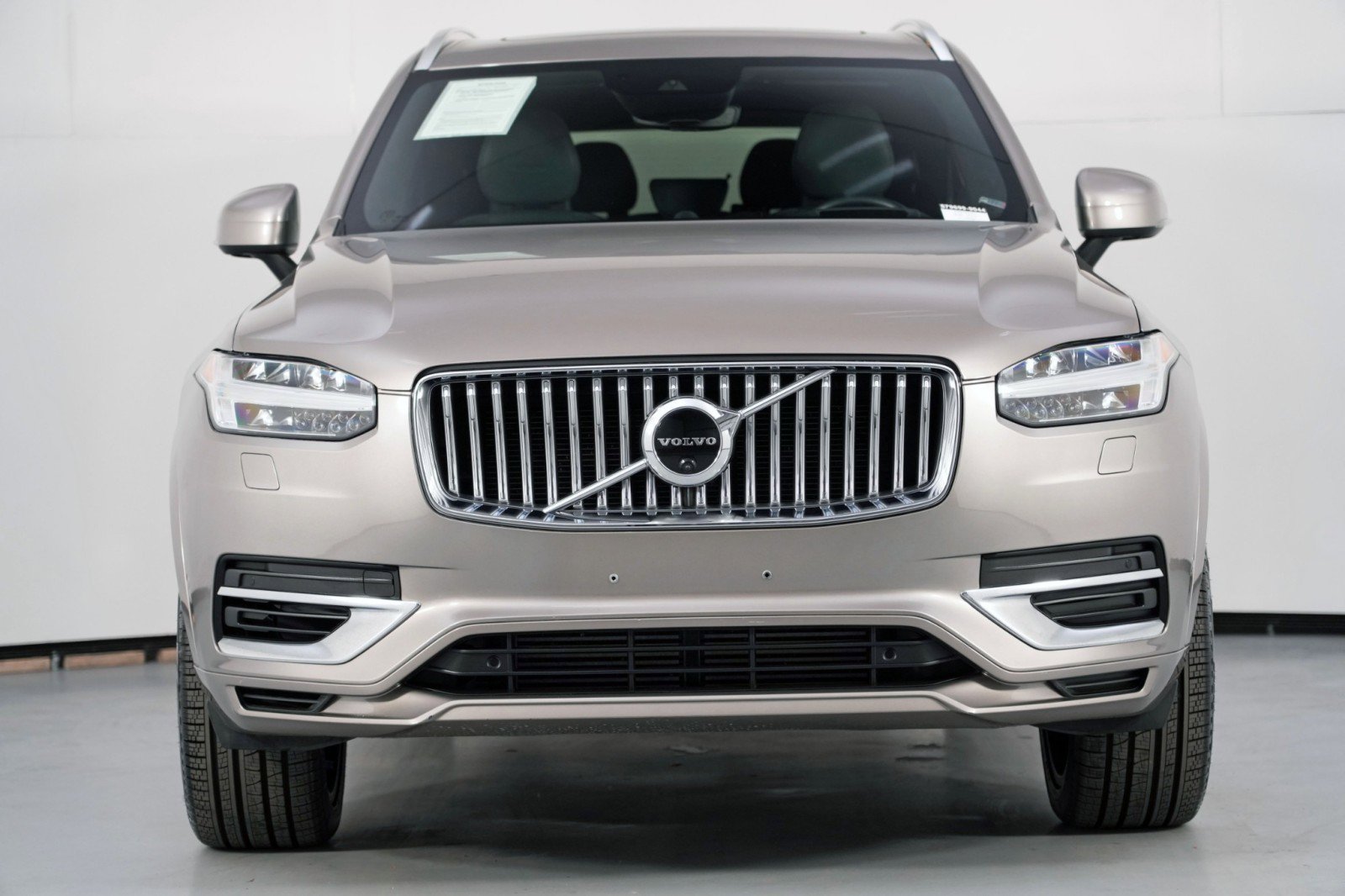 Used 2020 Volvo XC90 T8 Inscription w/ Protection Package image 7