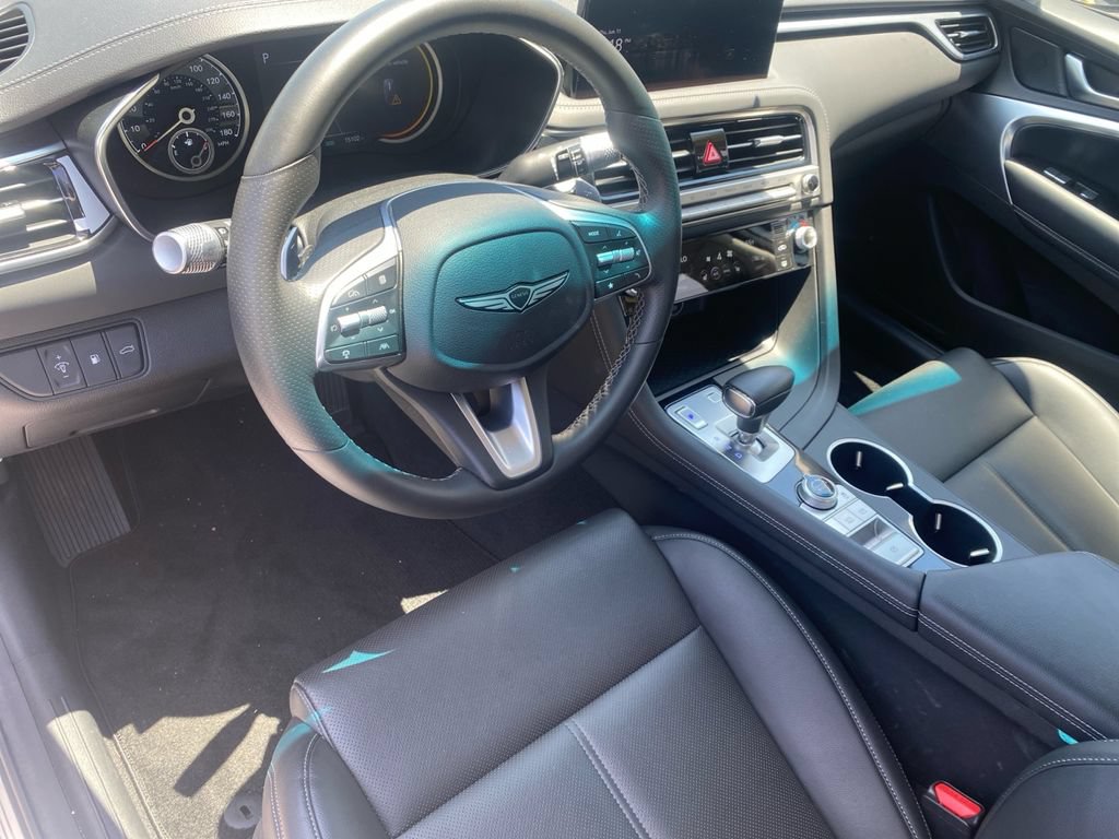 Used 2026 Genesis G70 2.5T RWD image 32