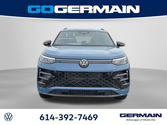 New 2026 Volkswagen Tiguan SE R-Line AWD/4WD image 2