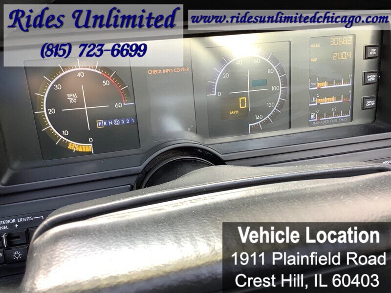 Used 1990 Cadillac Allante FWD image 19