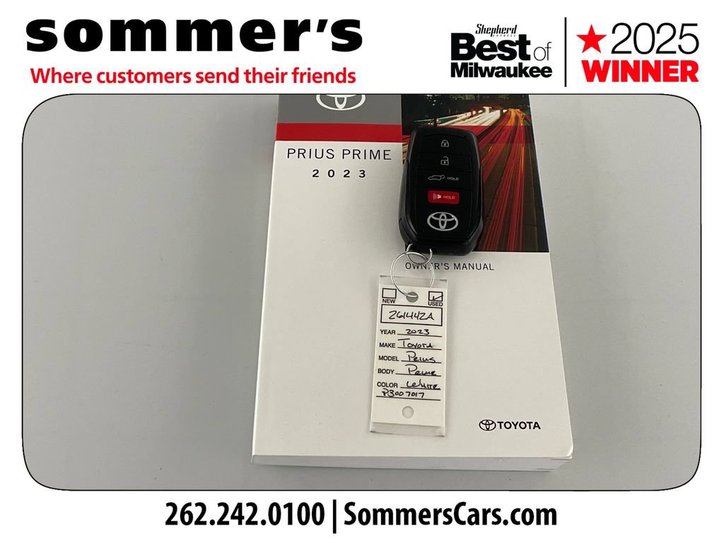 Used 2023 Toyota Prius Prime Premium FWD image 25