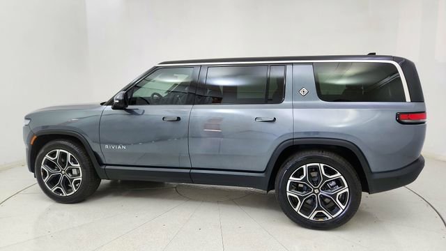 Used 2025 Rivian R1S Adventure image 4