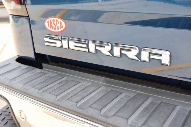 Used 2017 GMC Sierra 1500 SLT w/ SLT Premium Package image 6