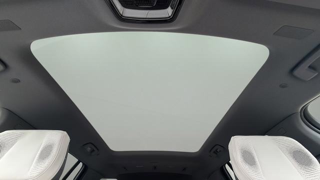 Used 2026 Cadillac Escalade IQL Sport 1 w/ LPO, Floor Liner Package AWD/4WD image 54