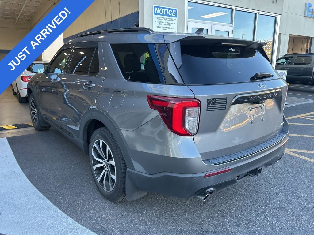 Used 2022 Ford Explorer ST-Line w/ Class IV Trailer Tow Package image 4