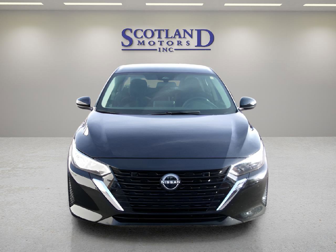 Used 2024 Nissan Sentra SV FWD image 3