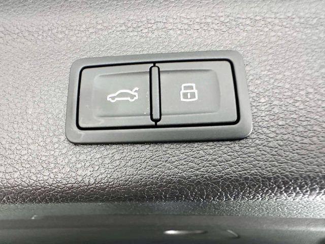 Certified 2024 Audi Q3 2.0T Premium Plus AWD/4WD image 11