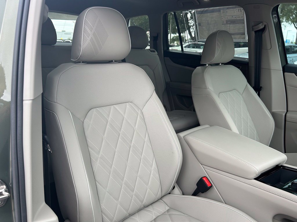 New 2026 Volkswagen Atlas SEL Premium R-Line AWD/4WD image 33