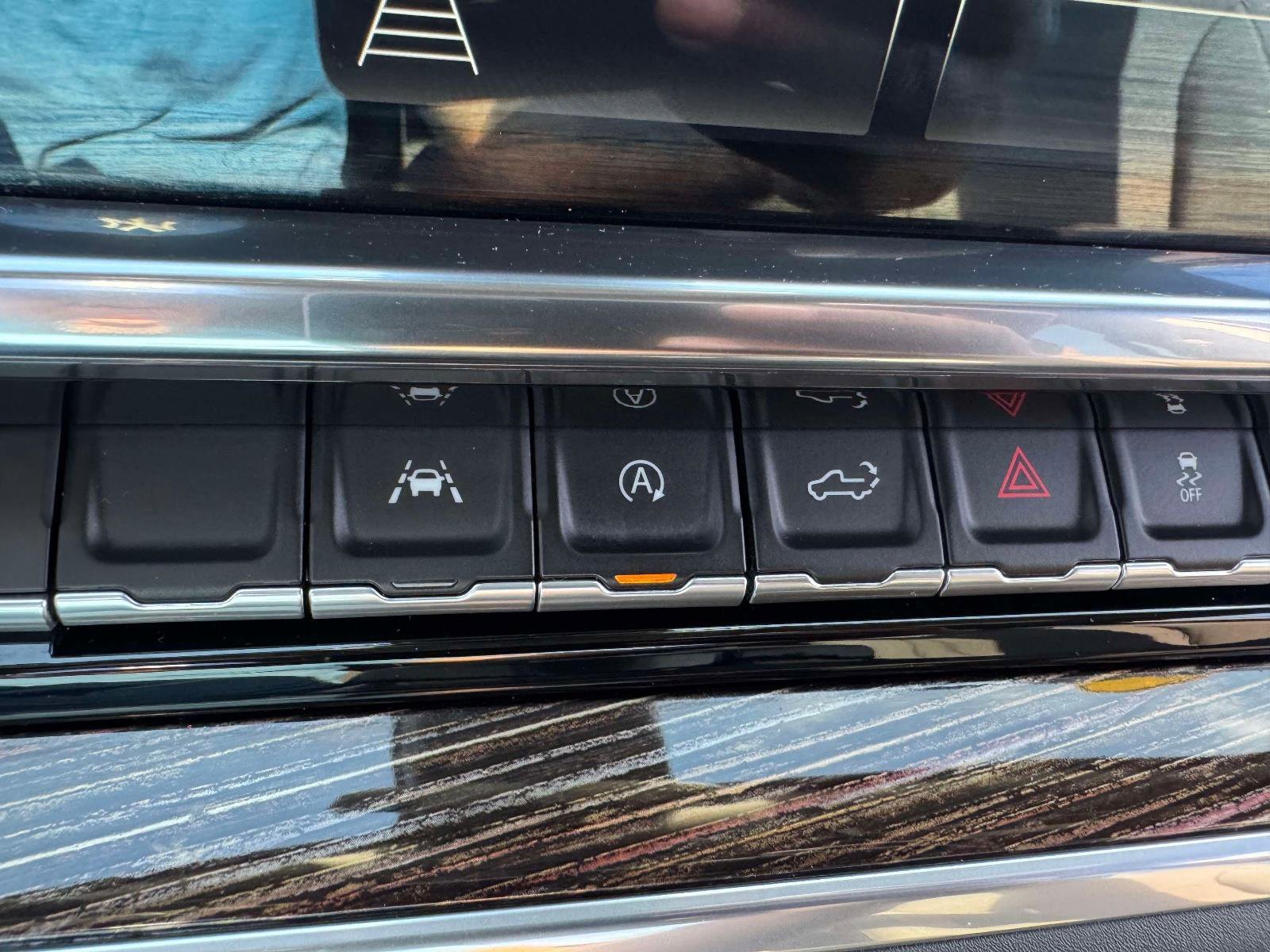 Used 2022 GMC Sierra 1500 Elevation AWD/4WD image 29