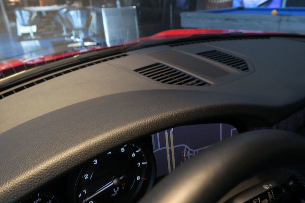 Used 2021 Porsche 911 Carrera 4 image 25