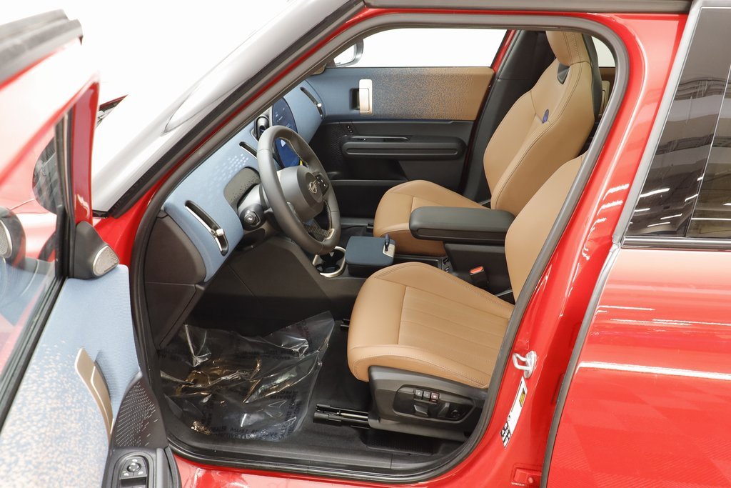 Certified 2025 MINI Cooper Countryman S image 6