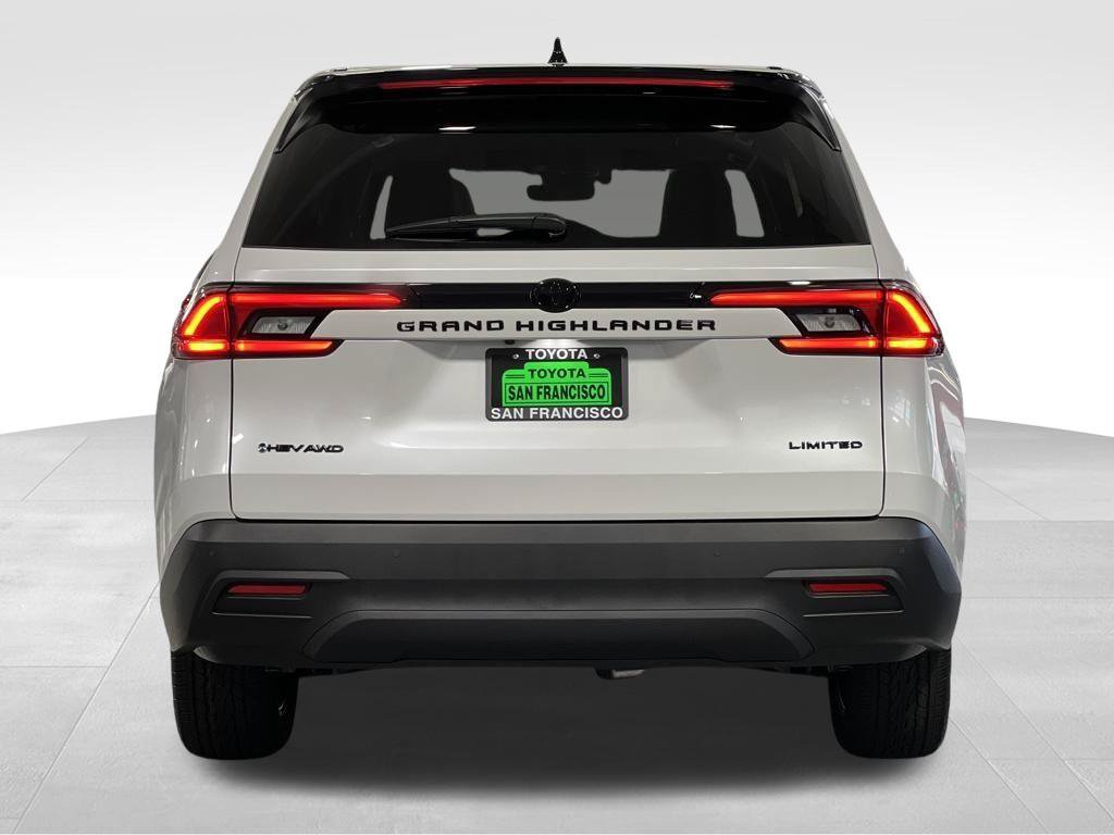 New 2026 Toyota Grand Highlander AWD Hybrid image 4