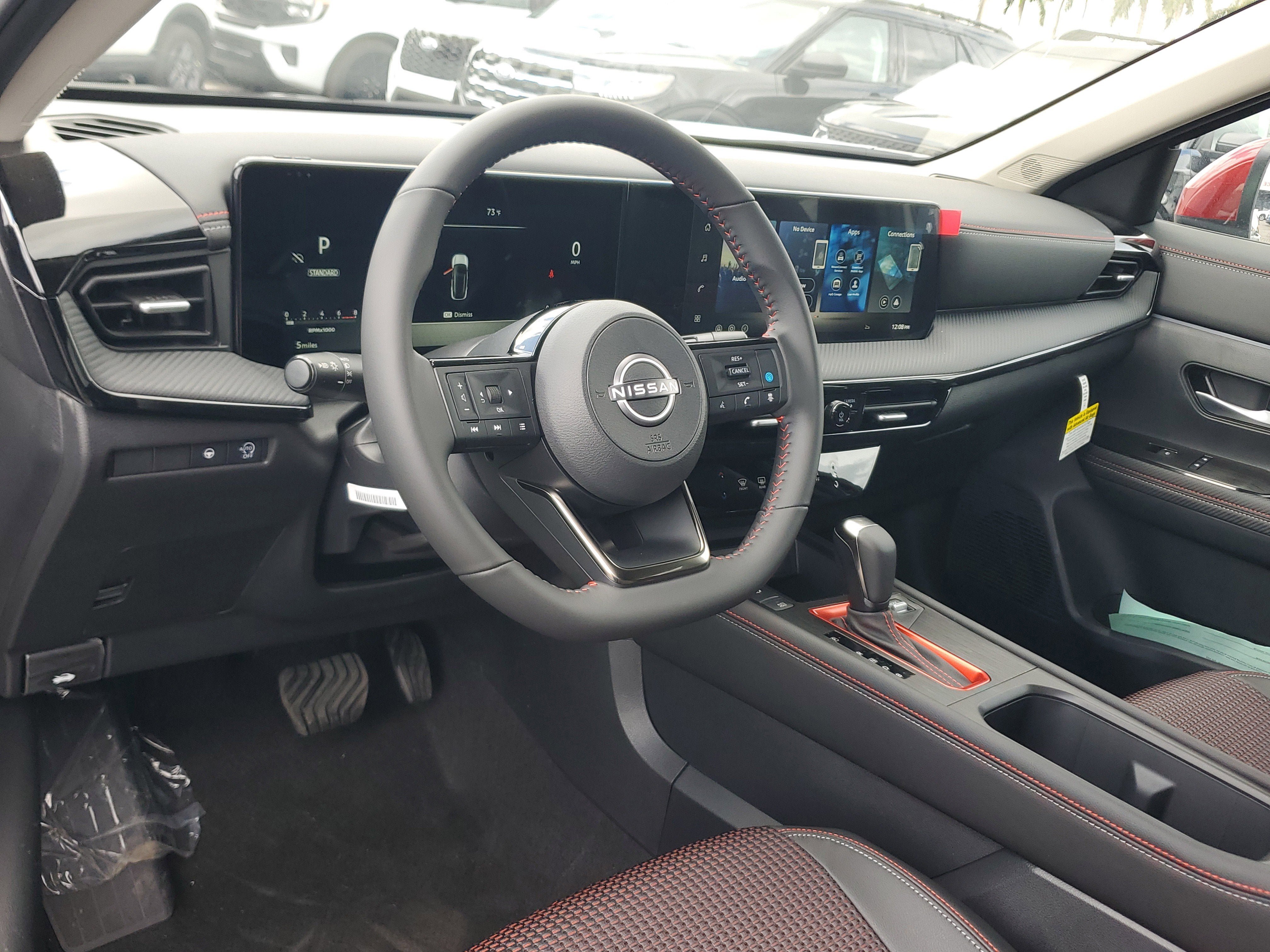 New 2026 Nissan Kicks SR FWD image 9