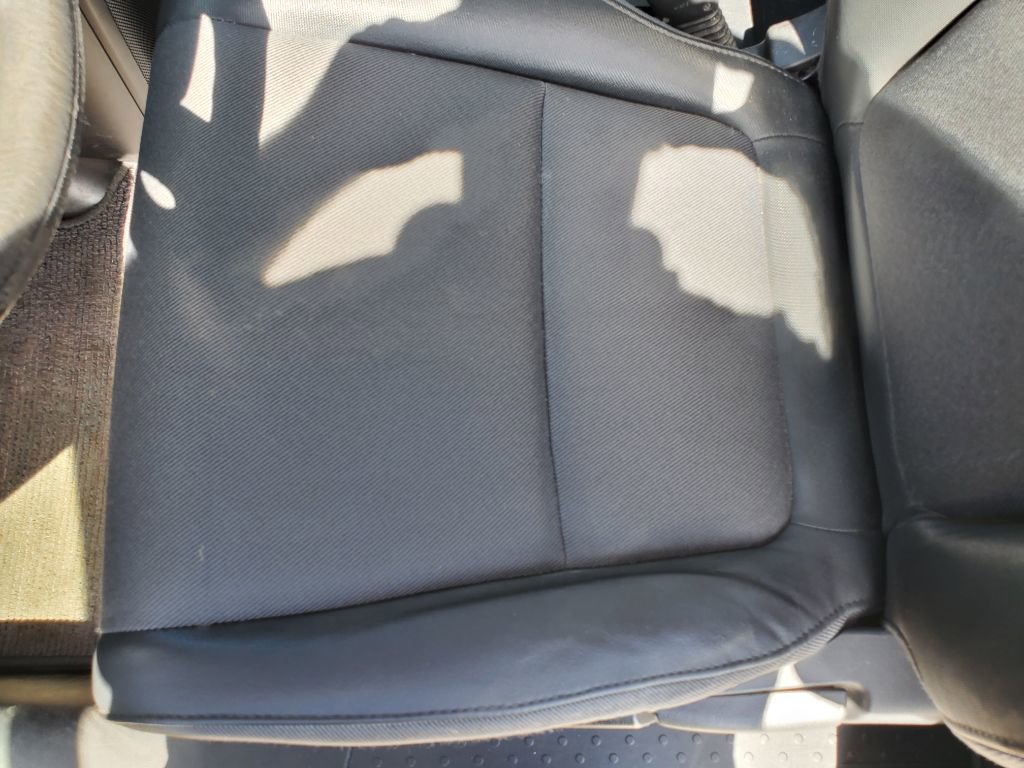 Used 2005 Honda Element EX image 22