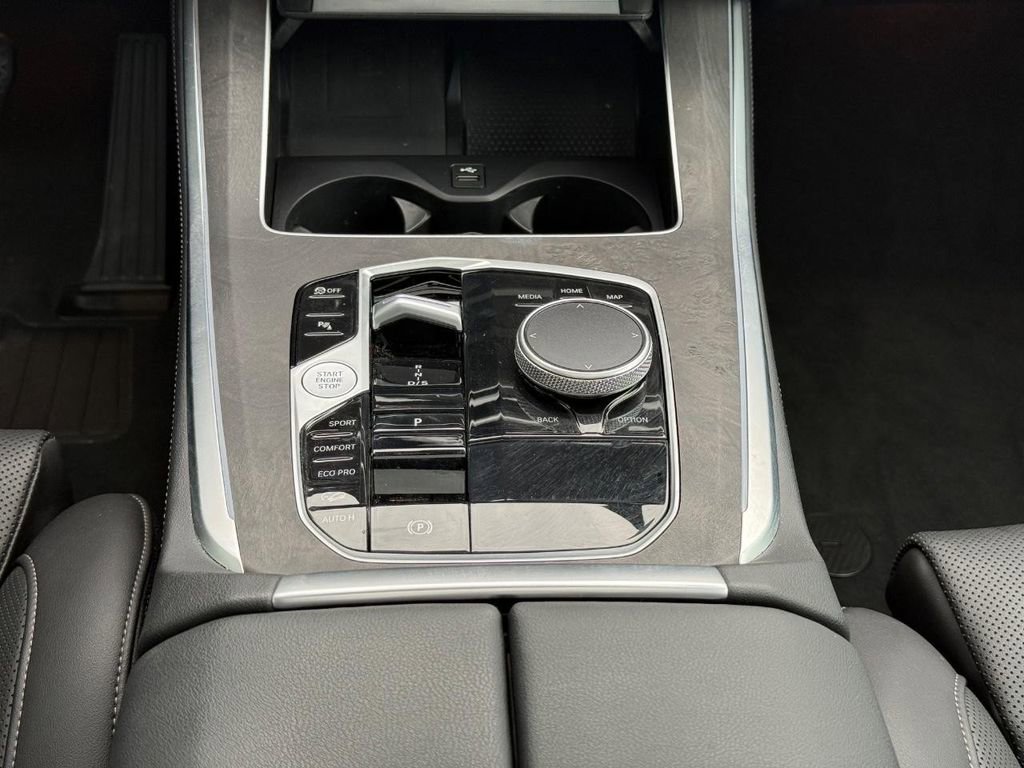 Certified 2024 BMW X5 xDrive40i w/ Premium Package AWD/4WD image 13