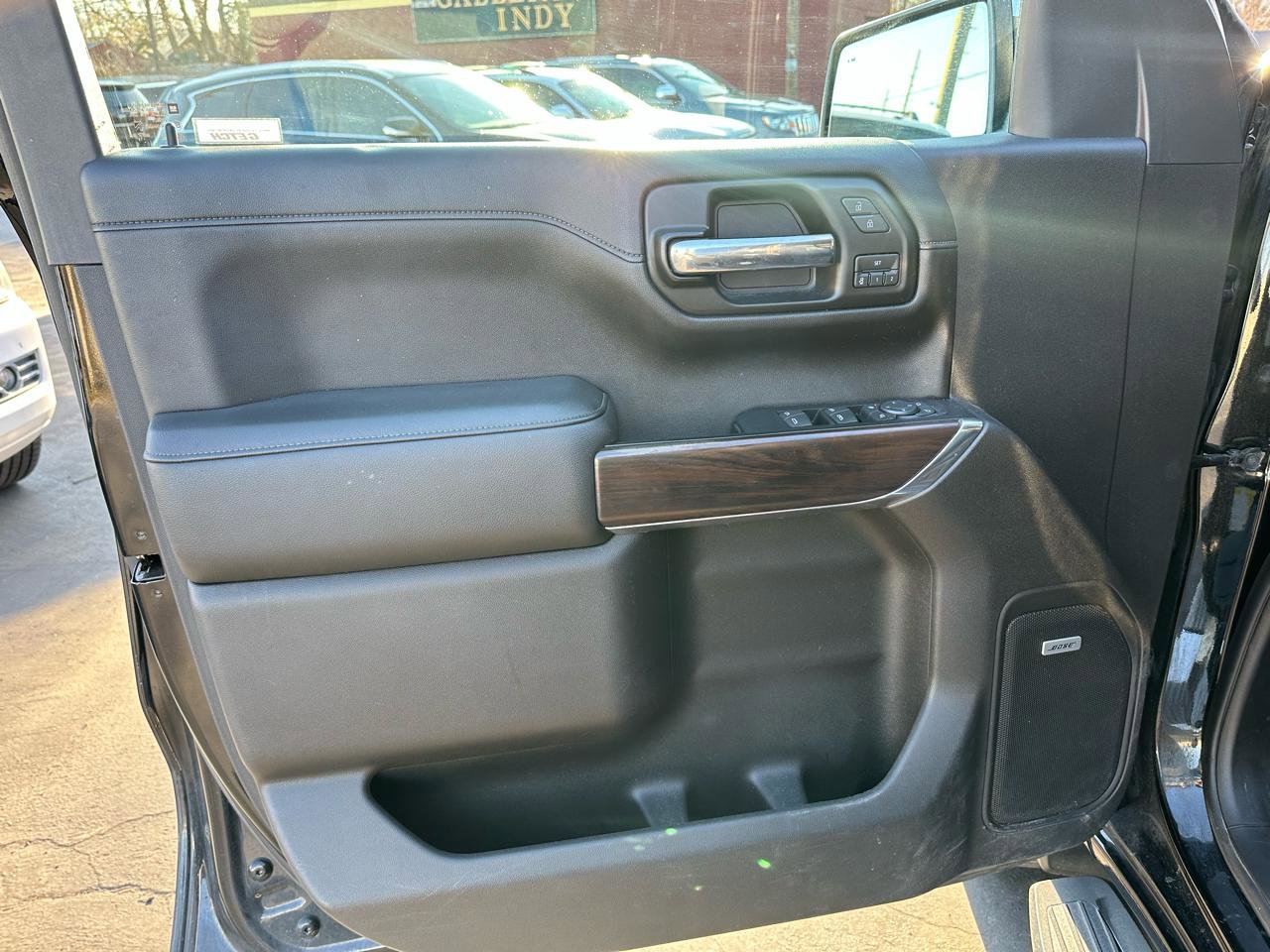 Used 2019 GMC Sierra 1500 SLT w/ SLT Premium Plus Package image 18