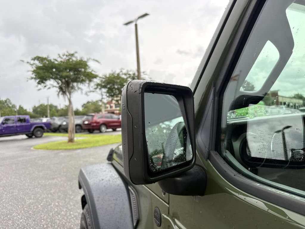 Used 2020 Jeep Wrangler Unlimited Sport AWD/4WD image 8